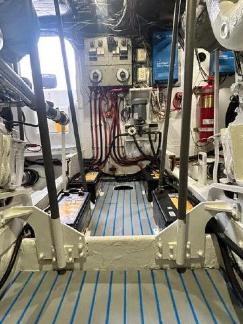 1988 Bertram 54 — photo 81