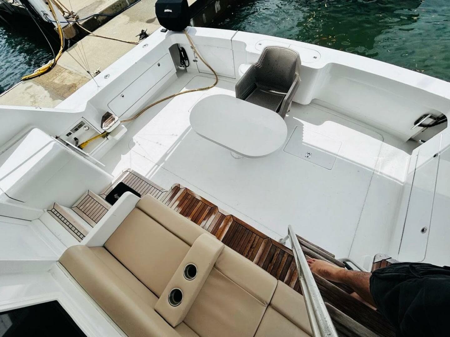 1988 Bertram 54 — photo 34