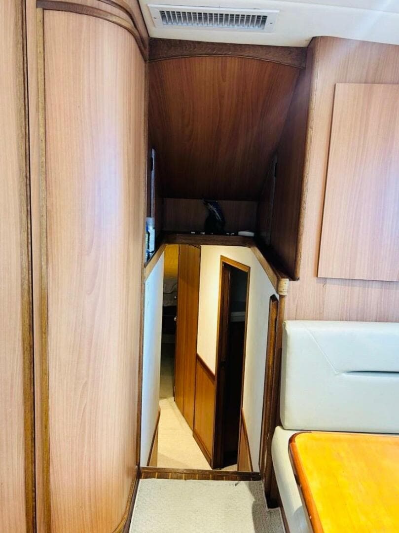 1988 Bertram 54 — photo 66