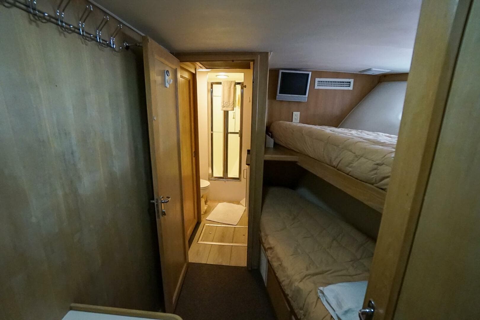 1989 Hatteras 80 Cockpit — photo 43