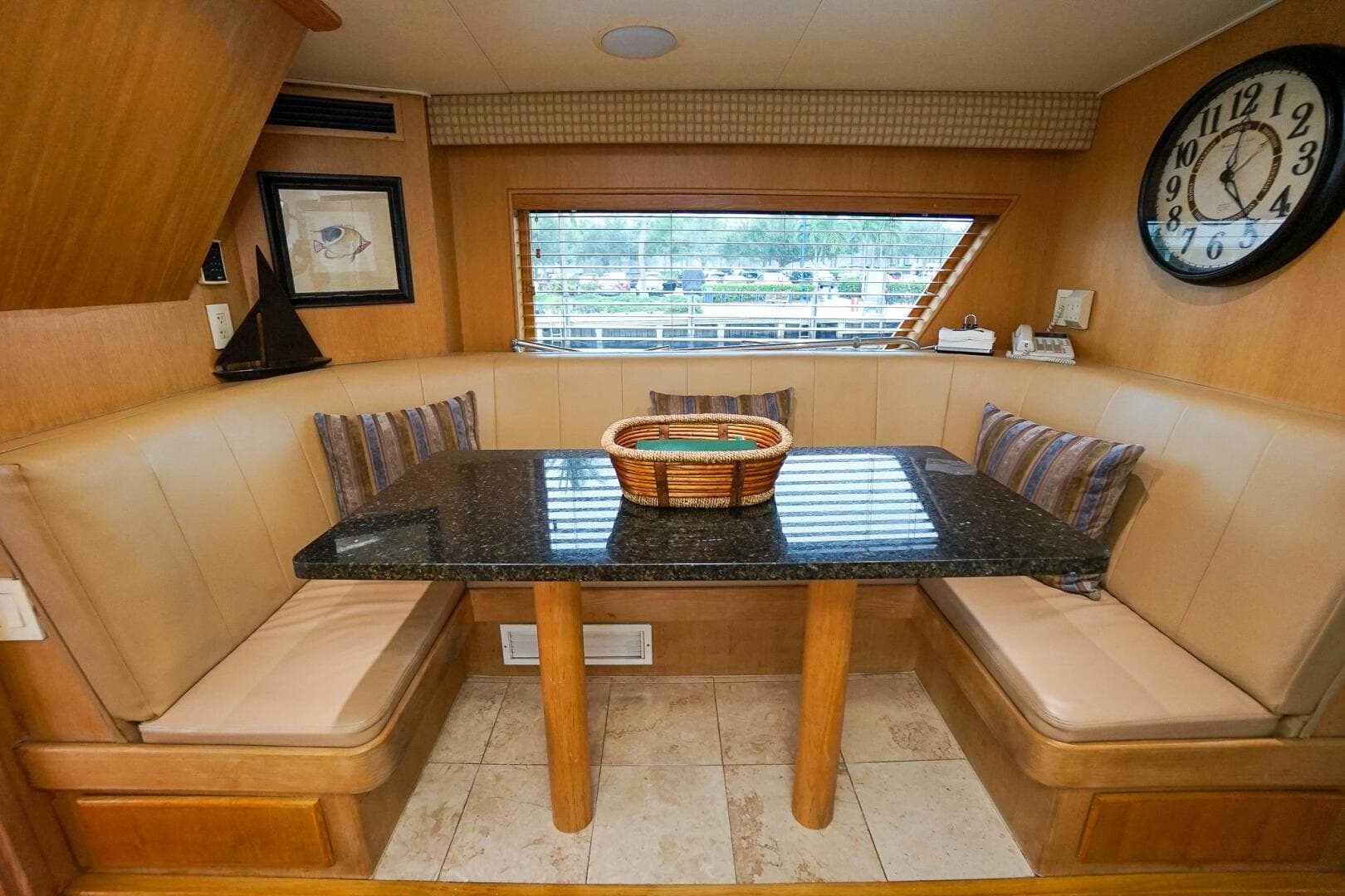 1989 Hatteras 80 Cockpit — photo 40