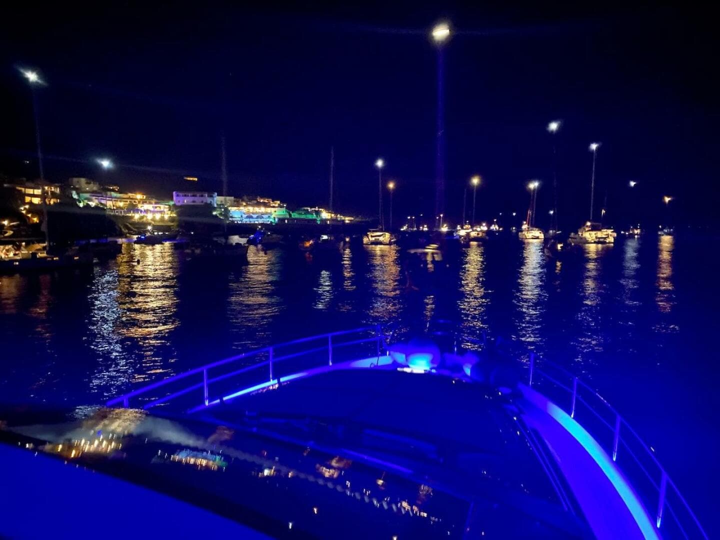 2009 Aicon 64 — photo 118