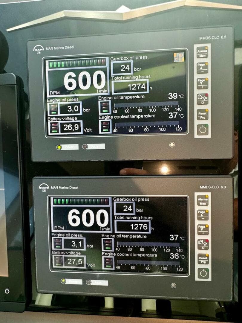 2009 Aicon 64 — photo 93