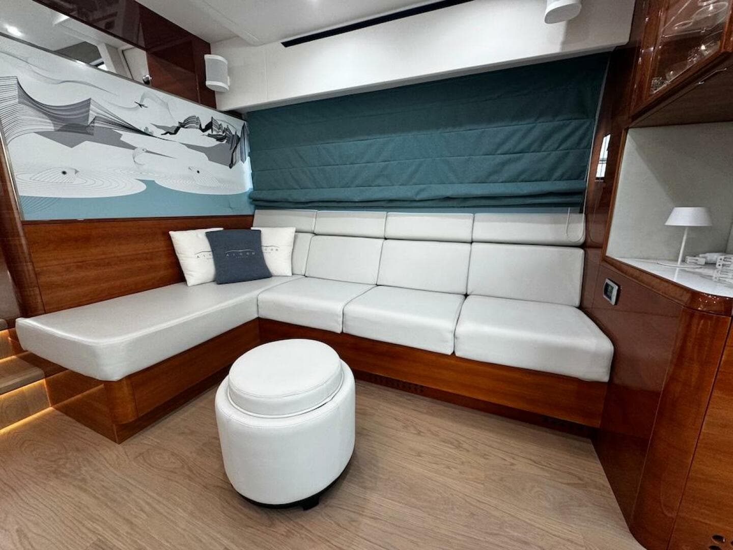 2009 Aicon 64 — photo 57