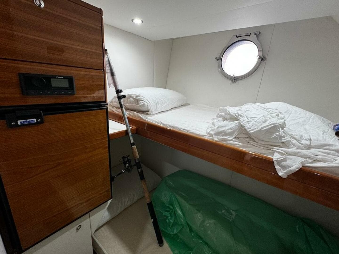 2009 Aicon 64 — photo 35