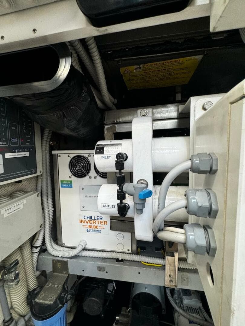 2009 Aicon 64 — photo 46