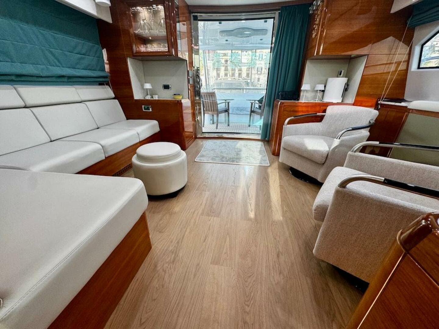 2009 Aicon 64 — photo 100