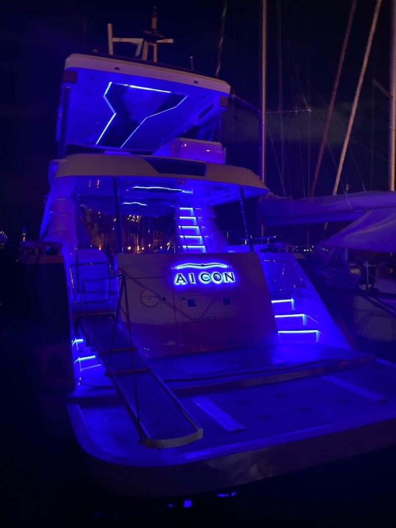 2009 Aicon 64 — photo 114