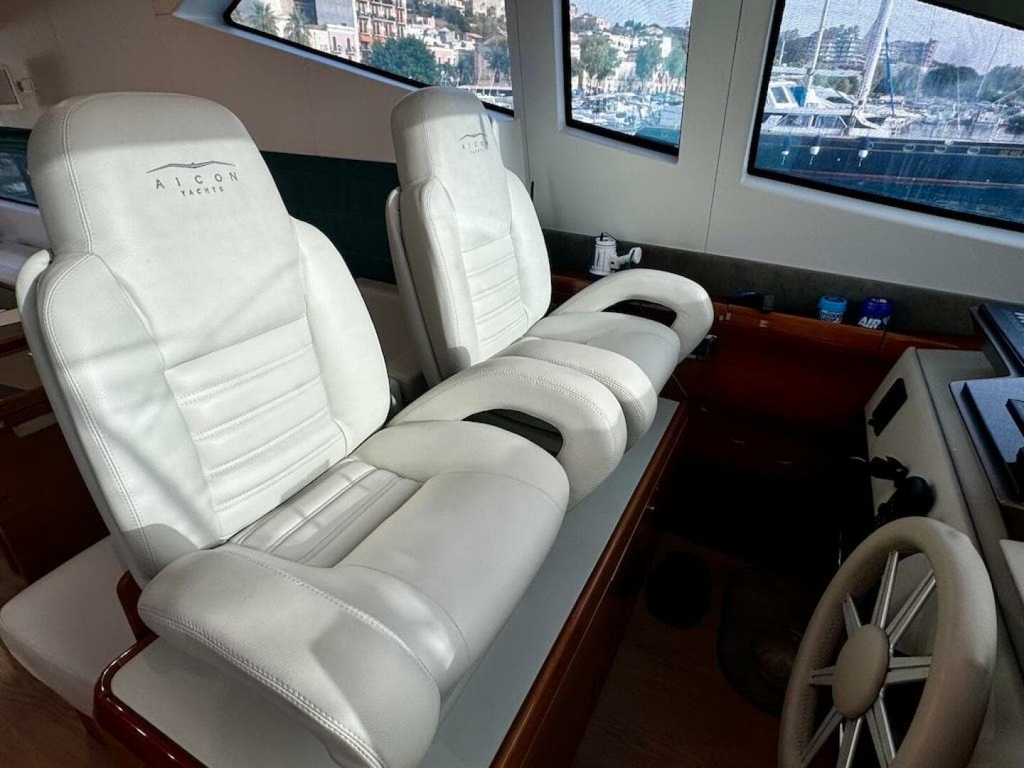 2009 Aicon 64 — photo 92