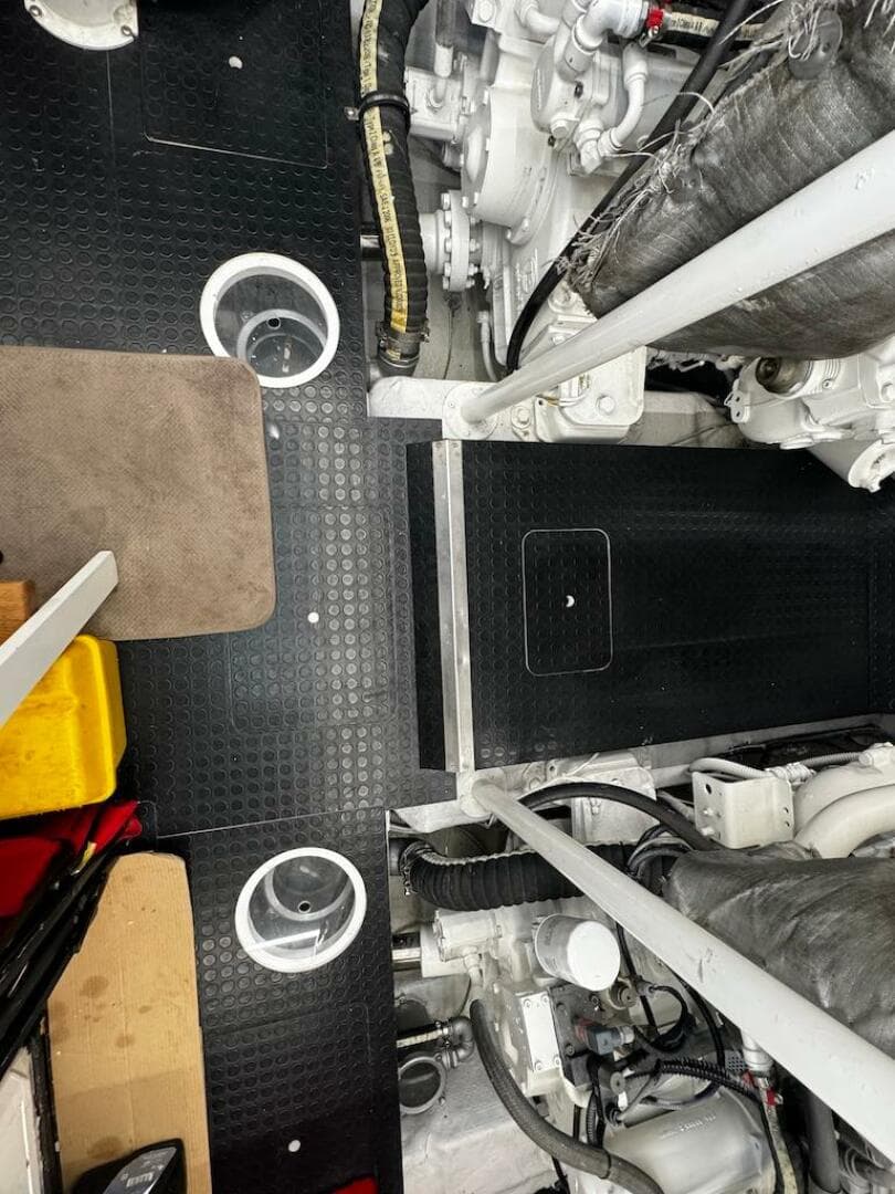 2009 Aicon 64 — photo 39