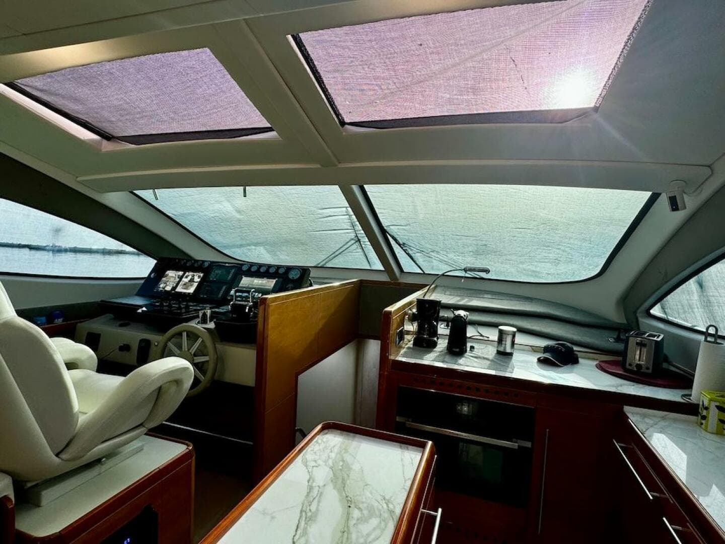 2009 Aicon 64 — photo 83