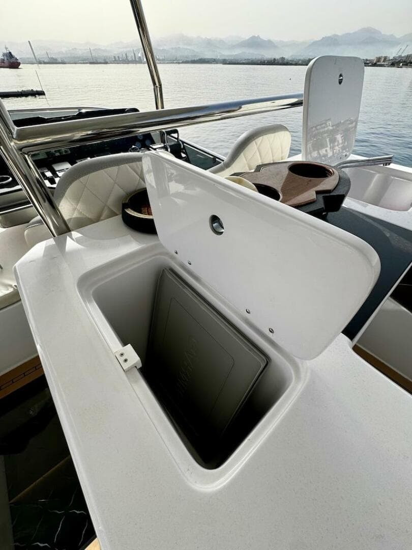 2009 Aicon 64 — photo 15