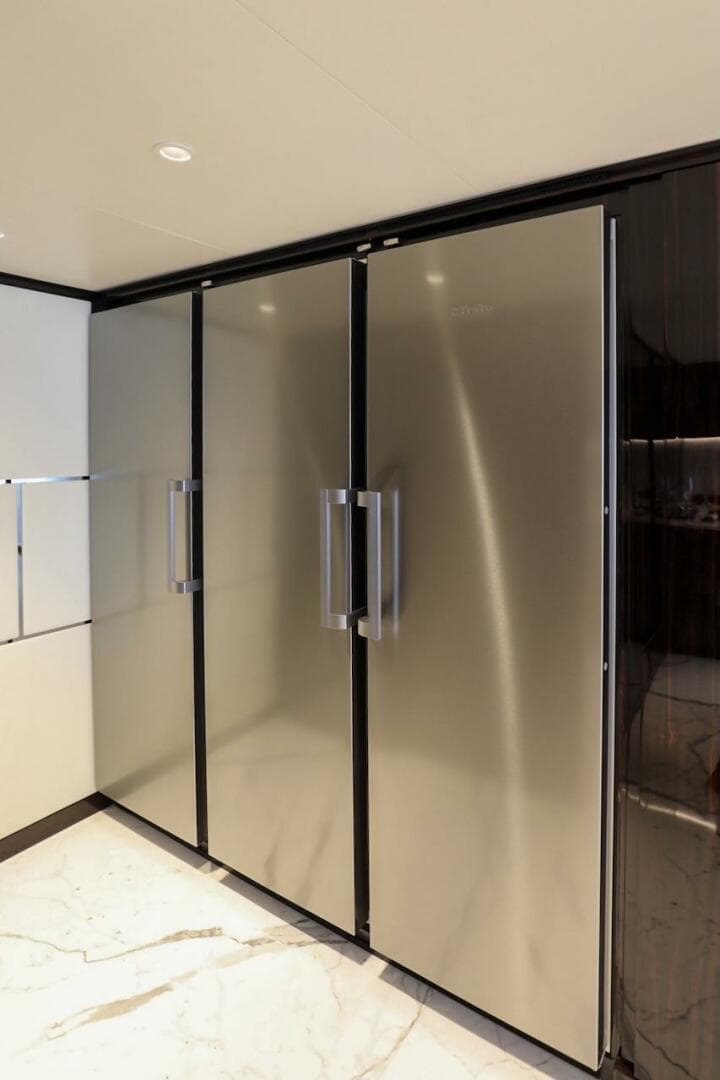 2025 Majesty Yachts 120 — photo 36