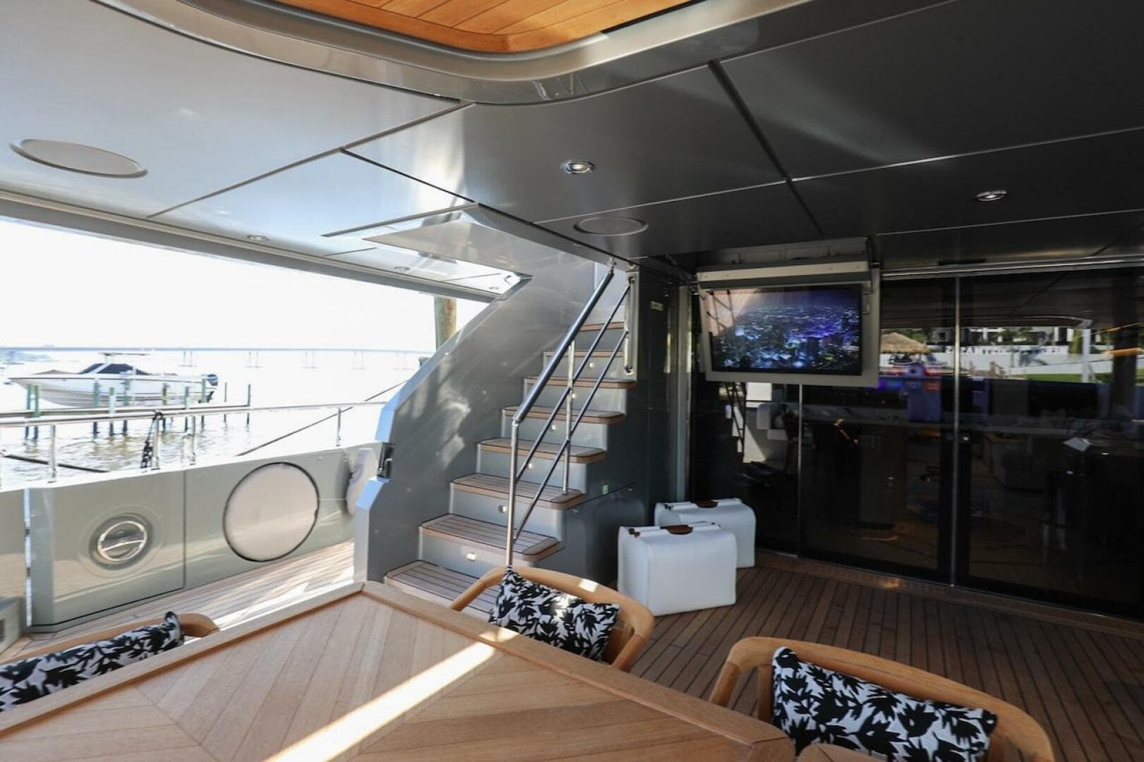 2025 Majesty Yachts 120 — photo 28