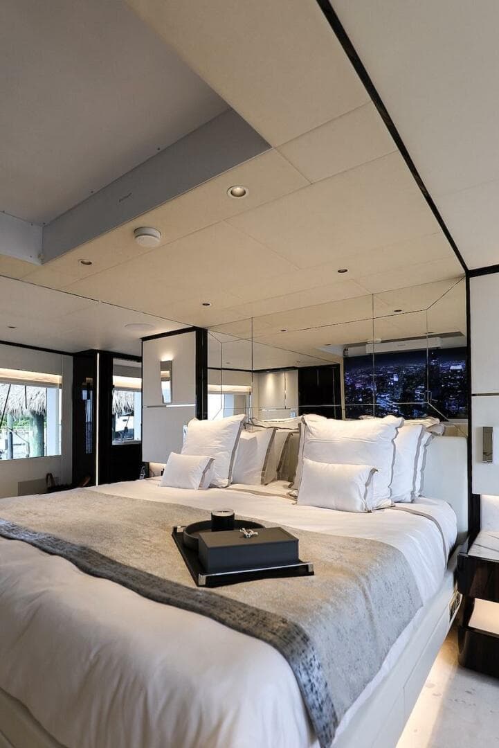 2025 Majesty Yachts 120 — photo 73