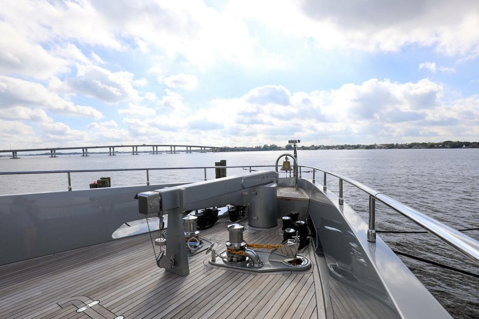 2025 Majesty Yachts 120 — photo 14