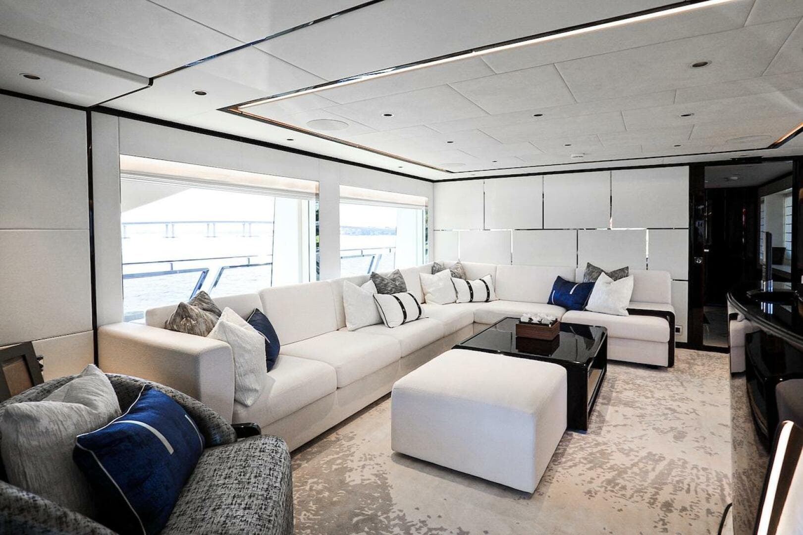 2025 Majesty Yachts 120 — photo 83