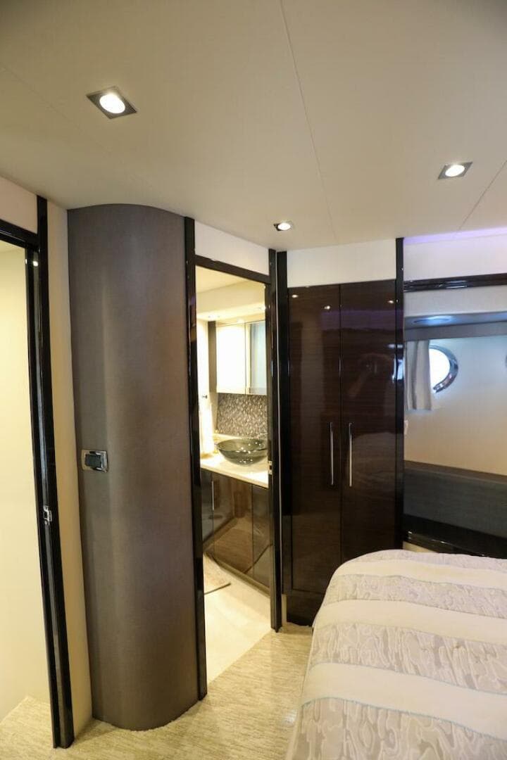 2016 Marquis 660 Sport Yacht — photo 67