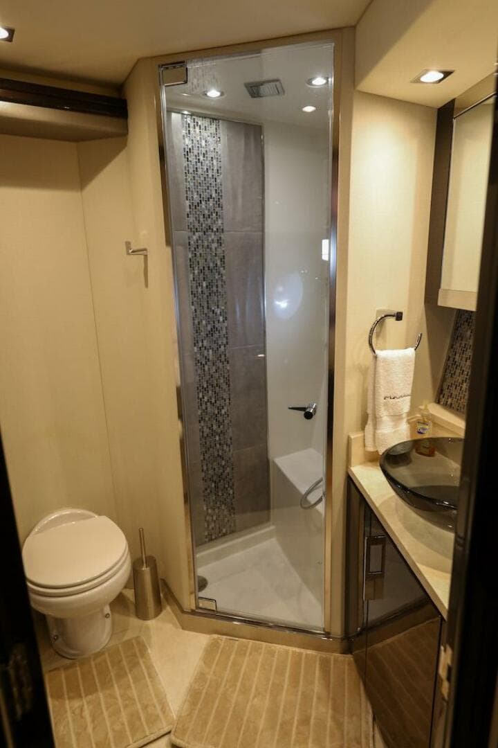 2016 Marquis 660 Sport Yacht — photo 68