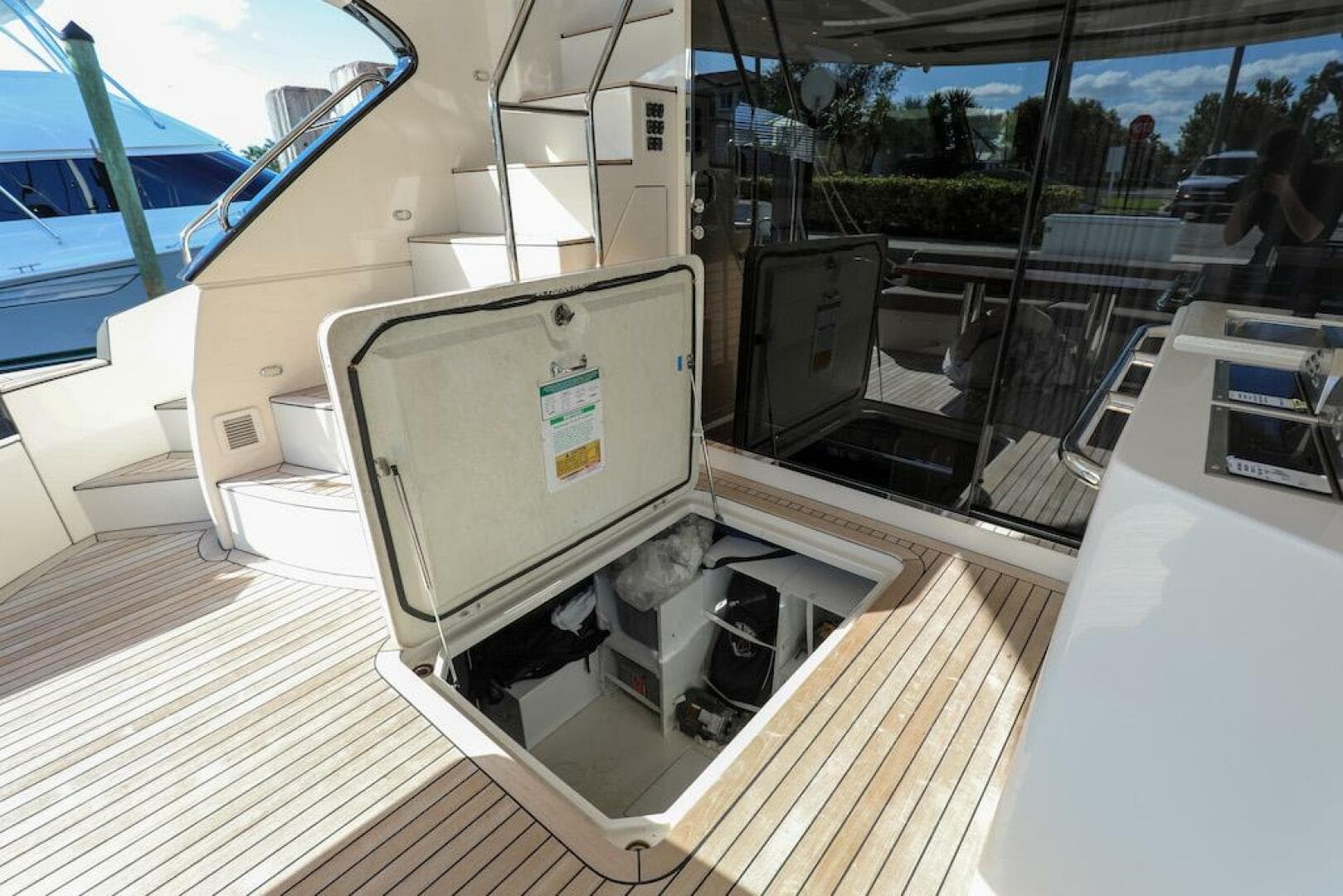 2016 Marquis 660 Sport Yacht — photo 46
