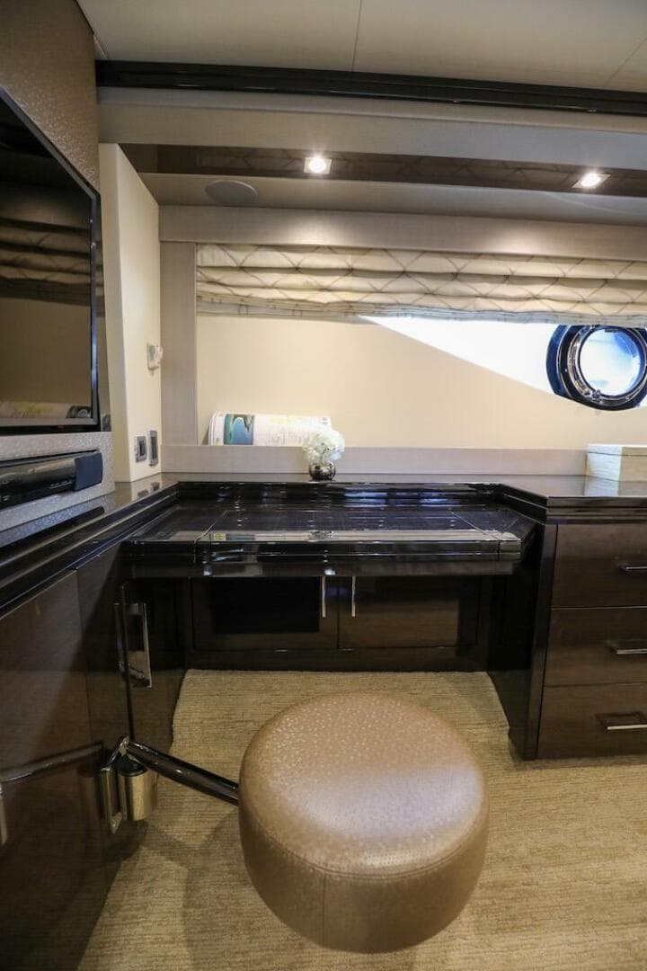 2016 Marquis 660 Sport Yacht — photo 83