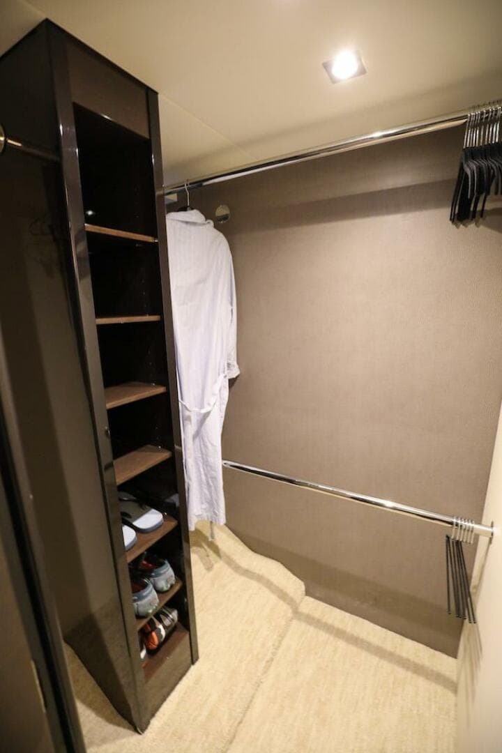 2016 Marquis 660 Sport Yacht — photo 85