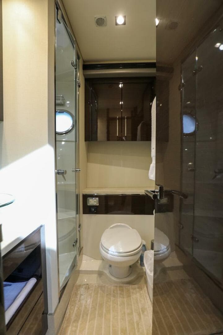 2016 Marquis 660 Sport Yacht — photo 71