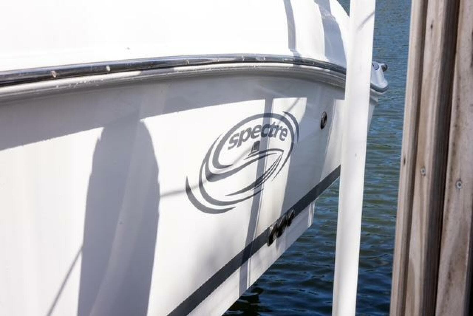 2007 Spectre 37 Center Console — photo 37