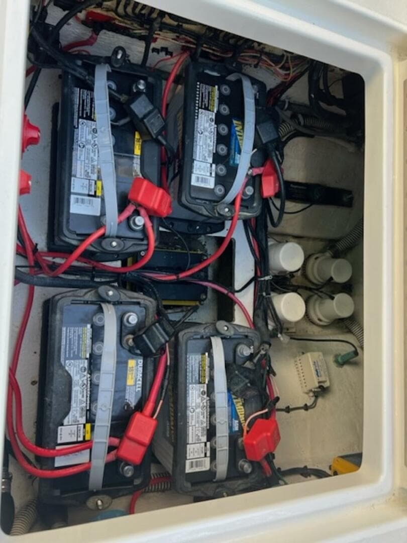 2008 Spectre 34 Center Console — photo 48