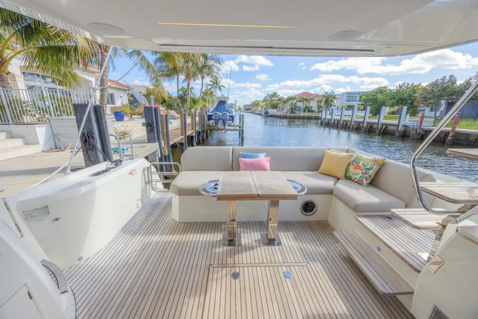2021 Prestige 520 Flybridge — photo 19