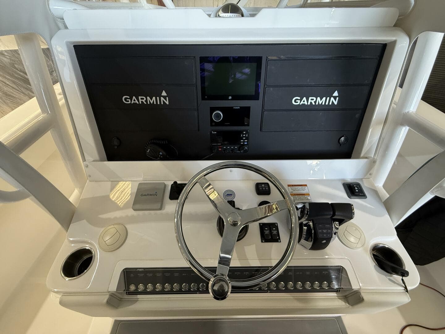 2022 Invincible 39 Open Fisherman — photo 22