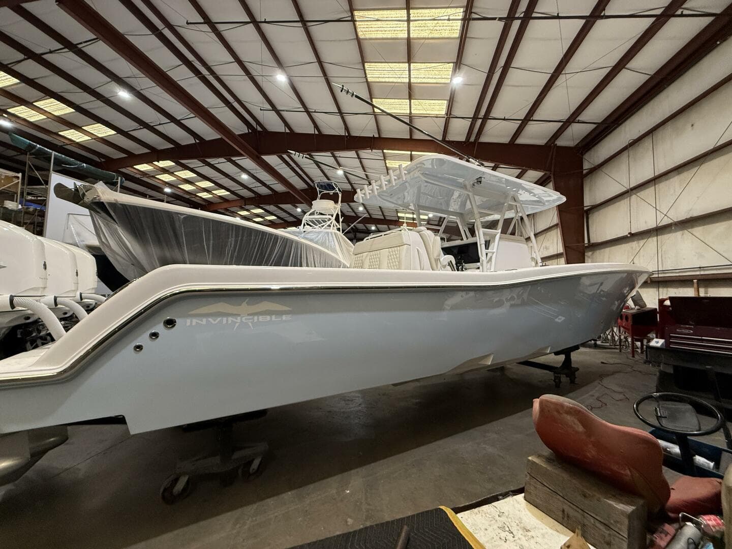 2022 Invincible 39 Open Fisherman — photo 9