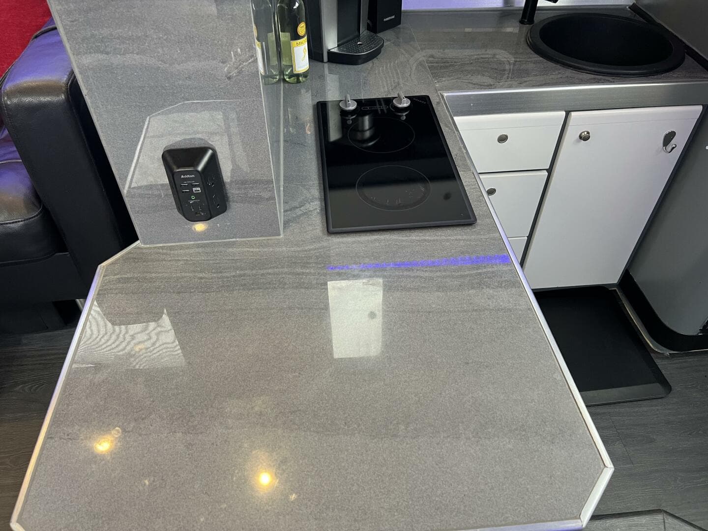 1996 Cruisers Yachts 3650 Aft Cabin — photo 7