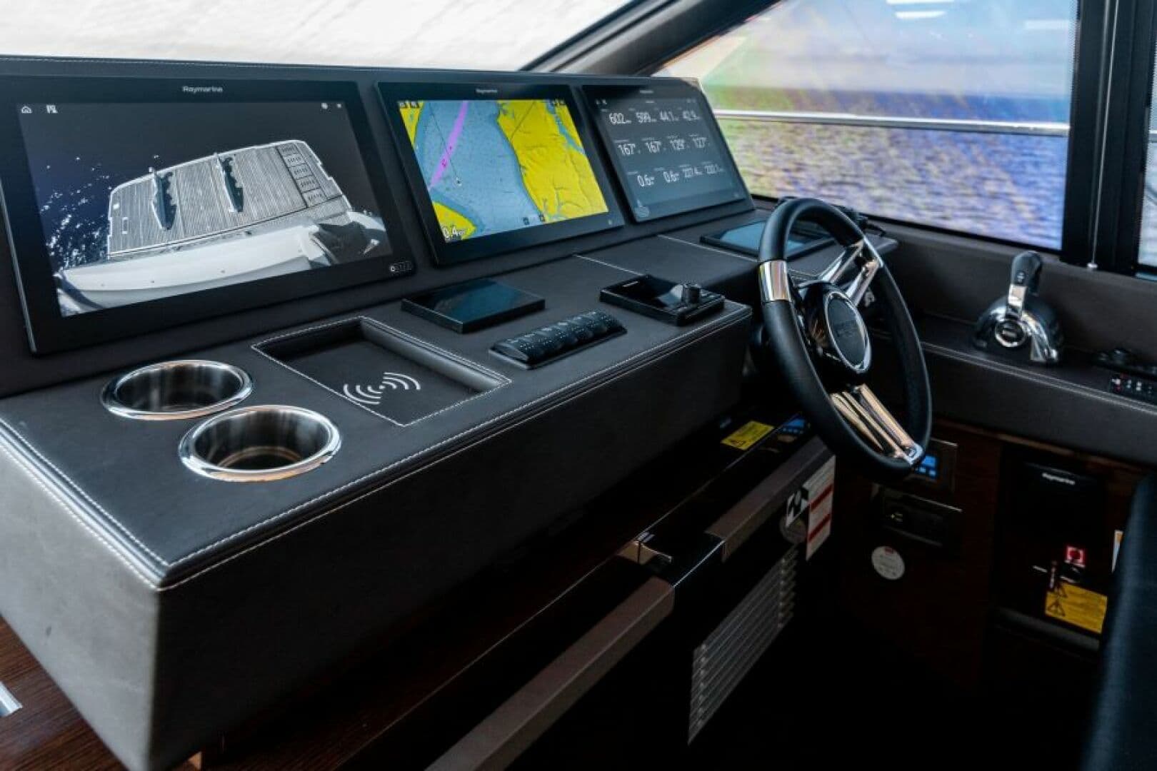 2020 Prestige 630 Flybridge — photo 40