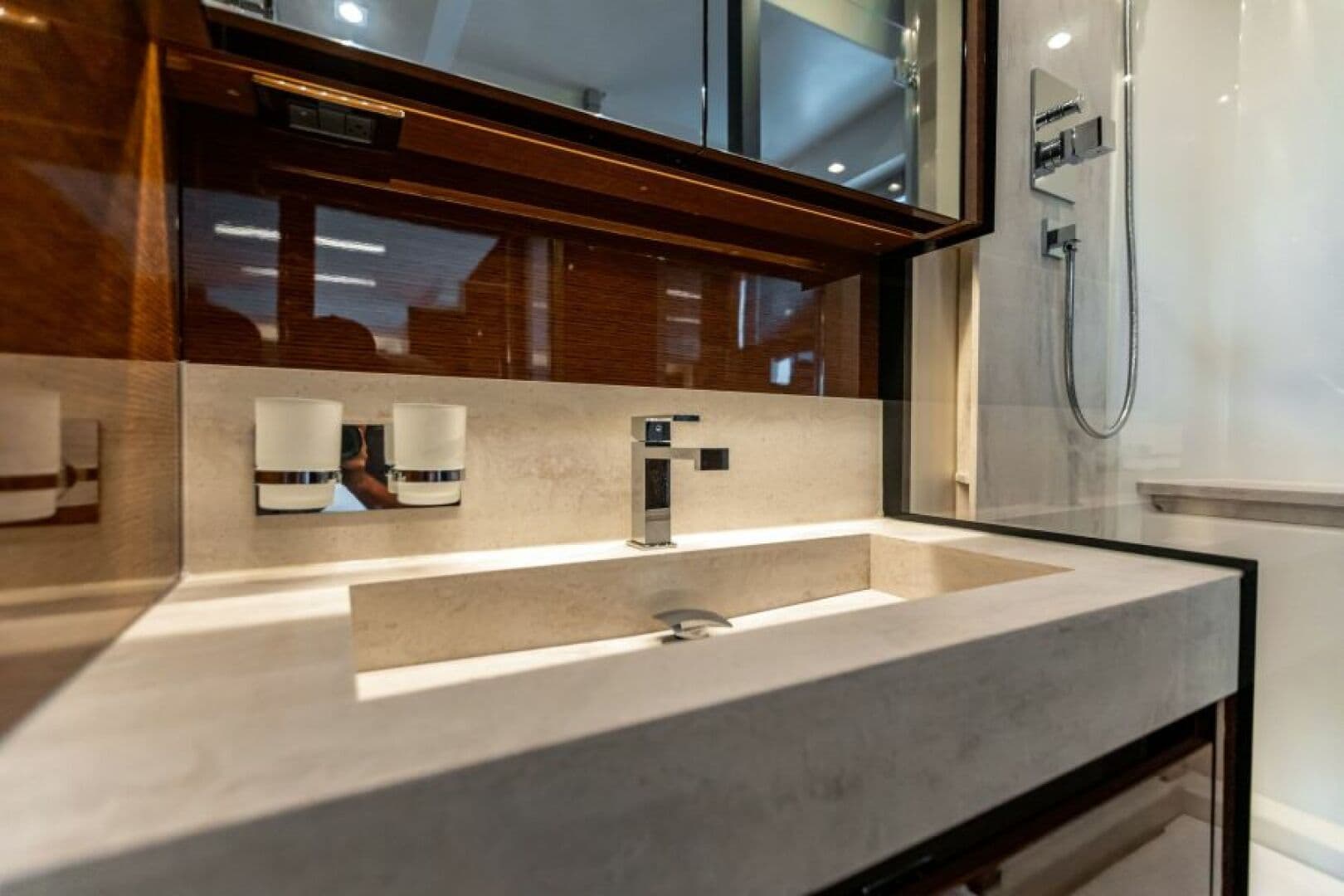 2020 Prestige 630 Flybridge — photo 30