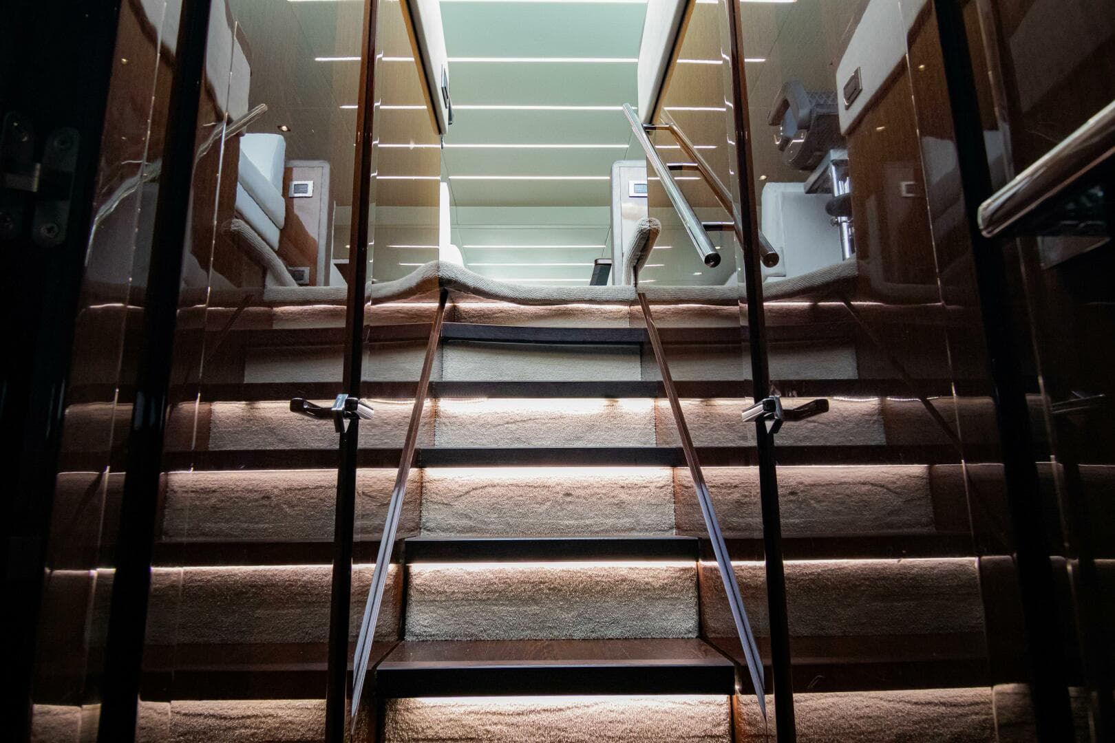 2018 Sunseeker Manhattan 66 — photo 23