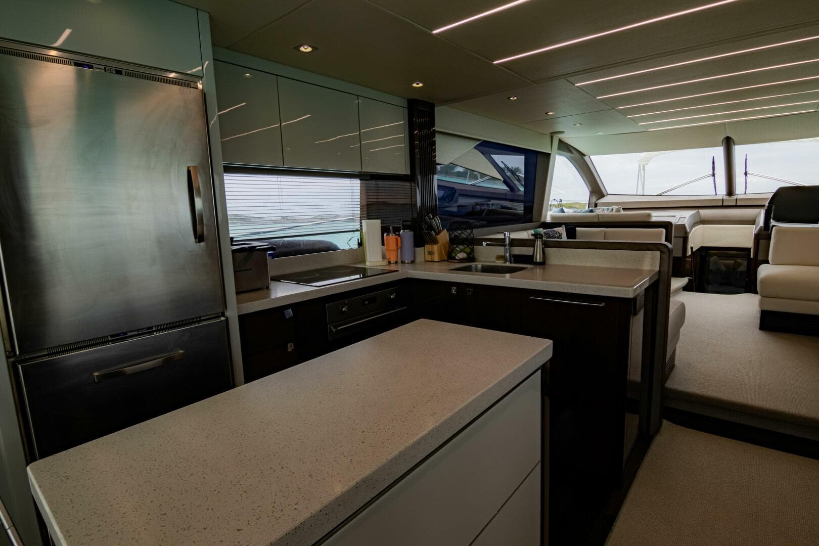 2018 Sunseeker Manhattan 66 — photo 27