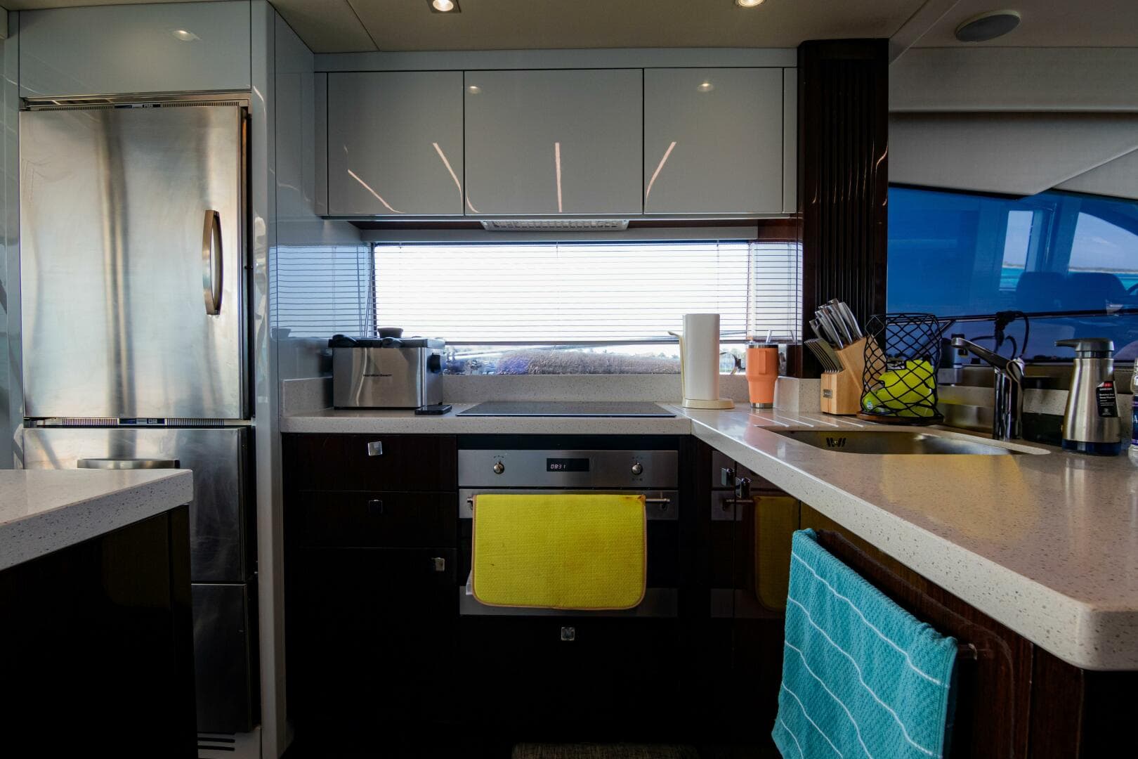 2018 Sunseeker Manhattan 66 — photo 10