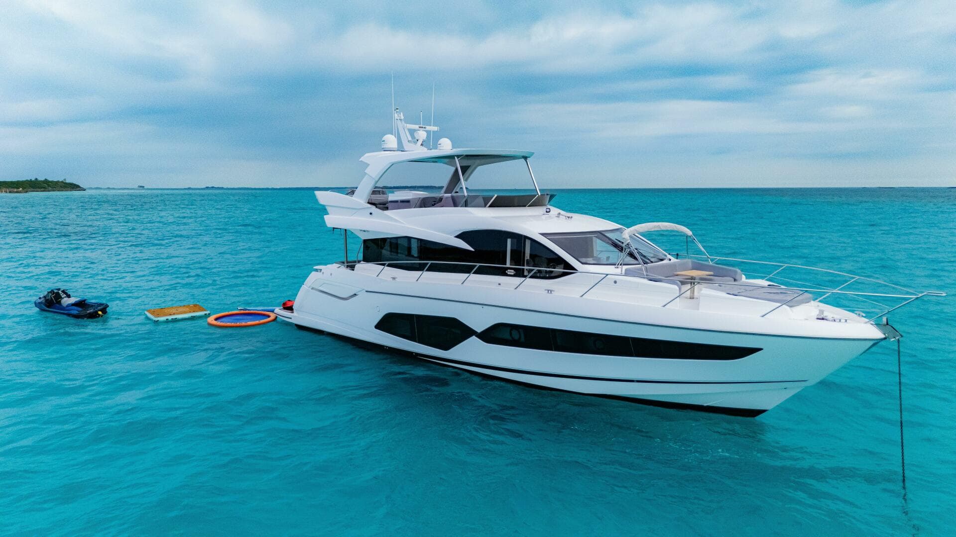 2018 Sunseeker Manhattan 66 — photo 3