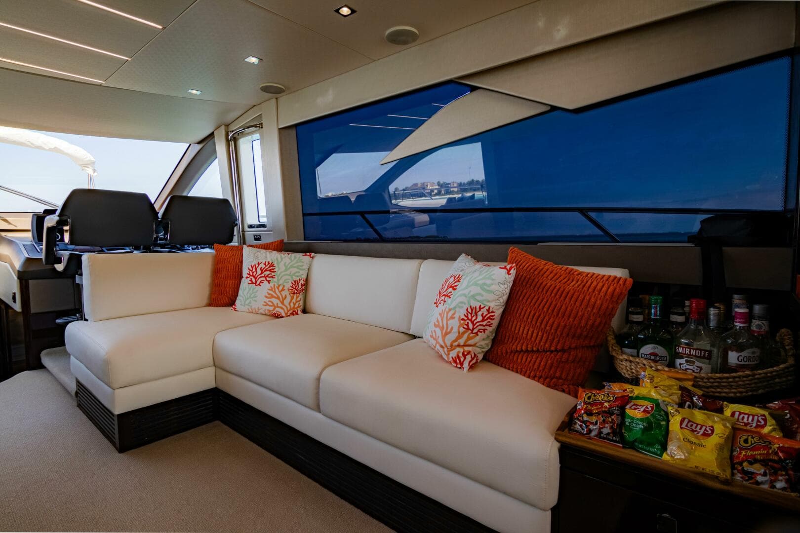 2018 Sunseeker Manhattan 66 — photo 9