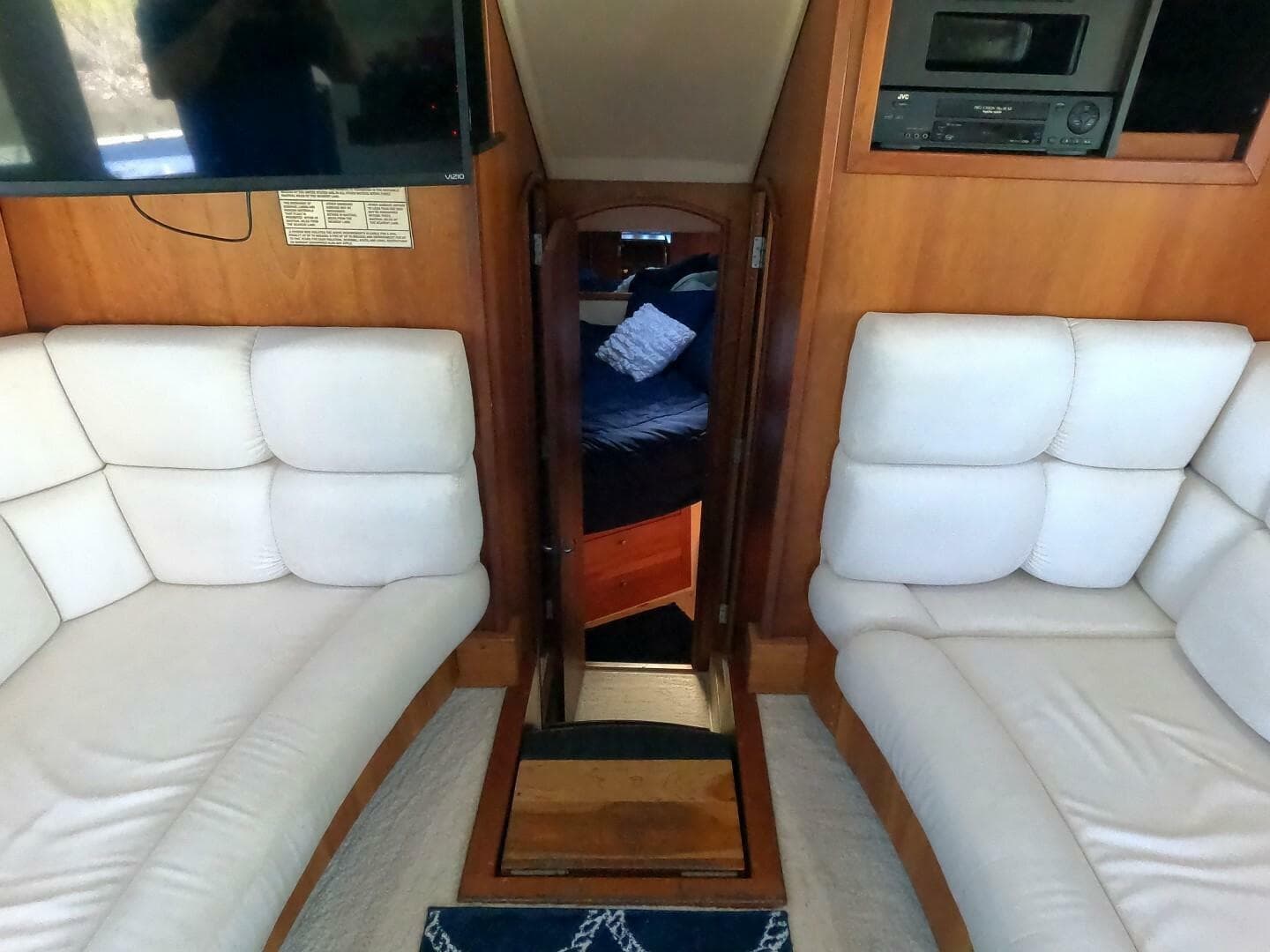 2002 Luhrs 34 Convertible — photo 26
