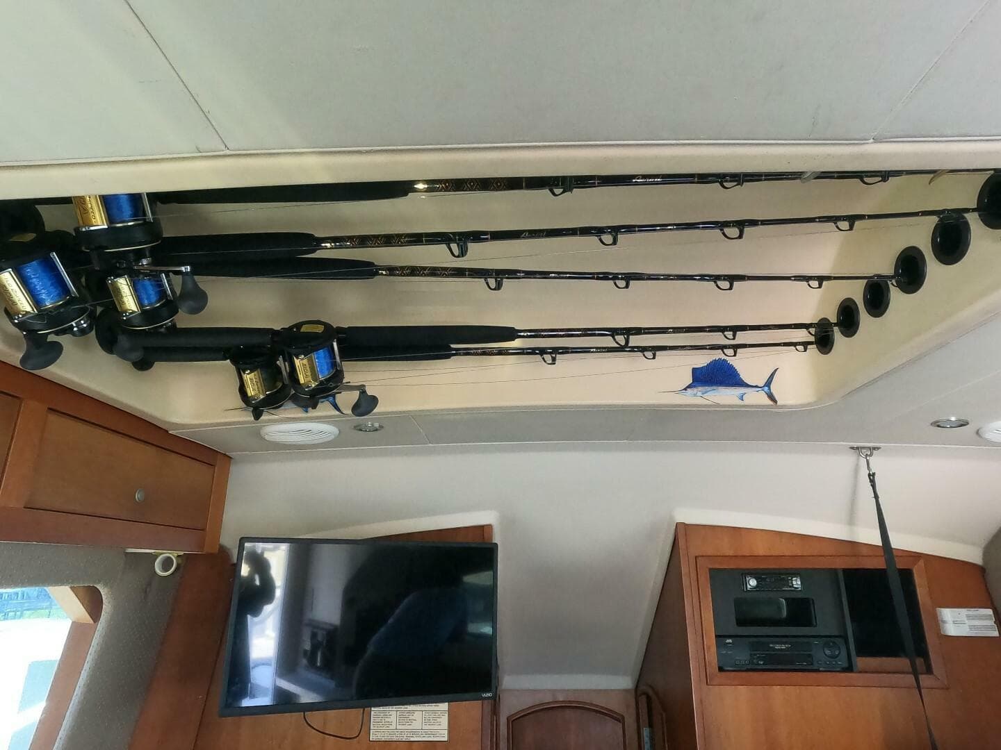 2002 Luhrs 34 Convertible — photo 21