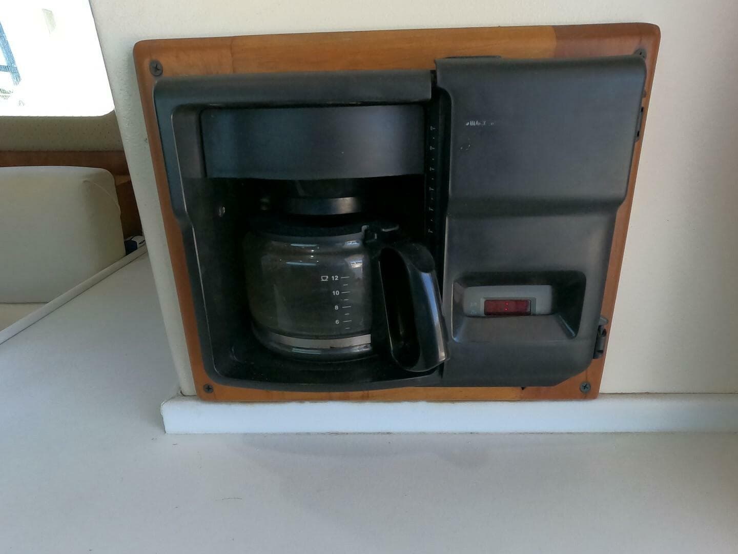 2002 Luhrs 34 Convertible — photo 24