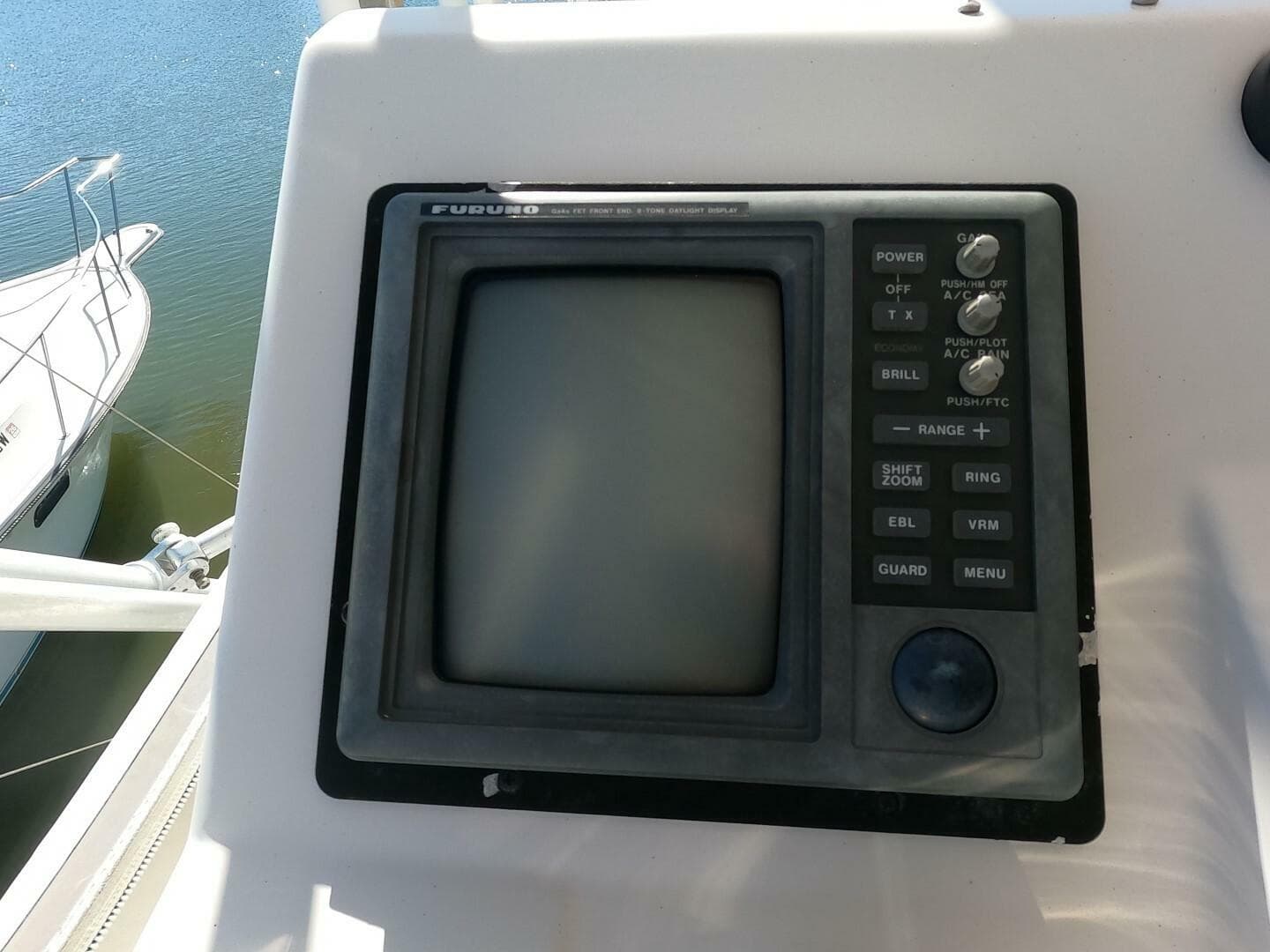 2002 Luhrs 34 Convertible — photo 36