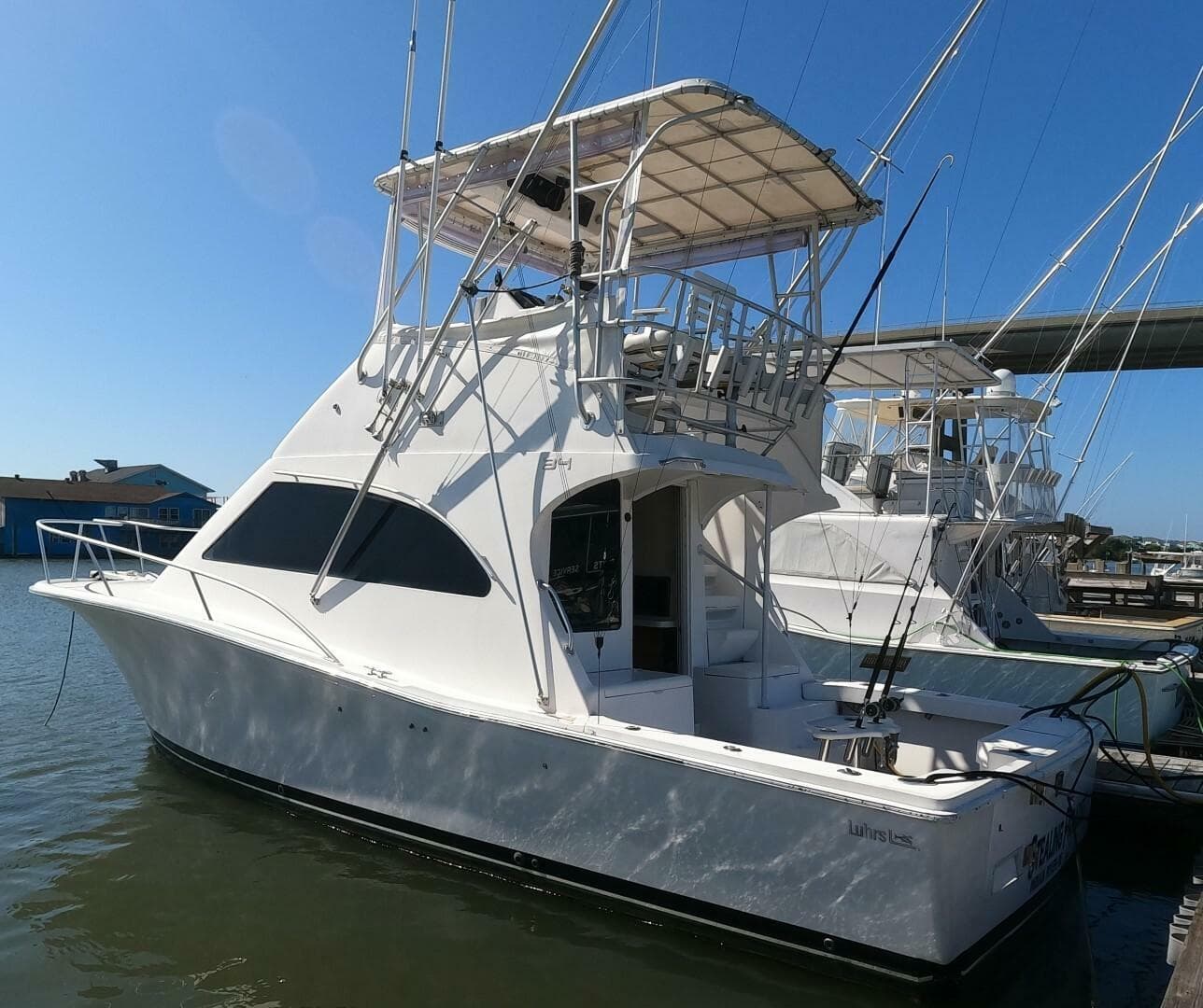 2002 Luhrs 34 Convertible — photo 2