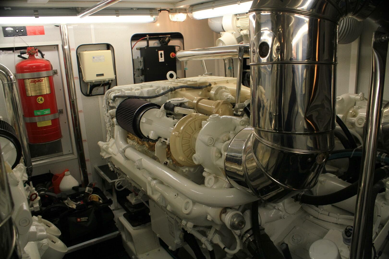 2004 Horizon P70 — photo 51