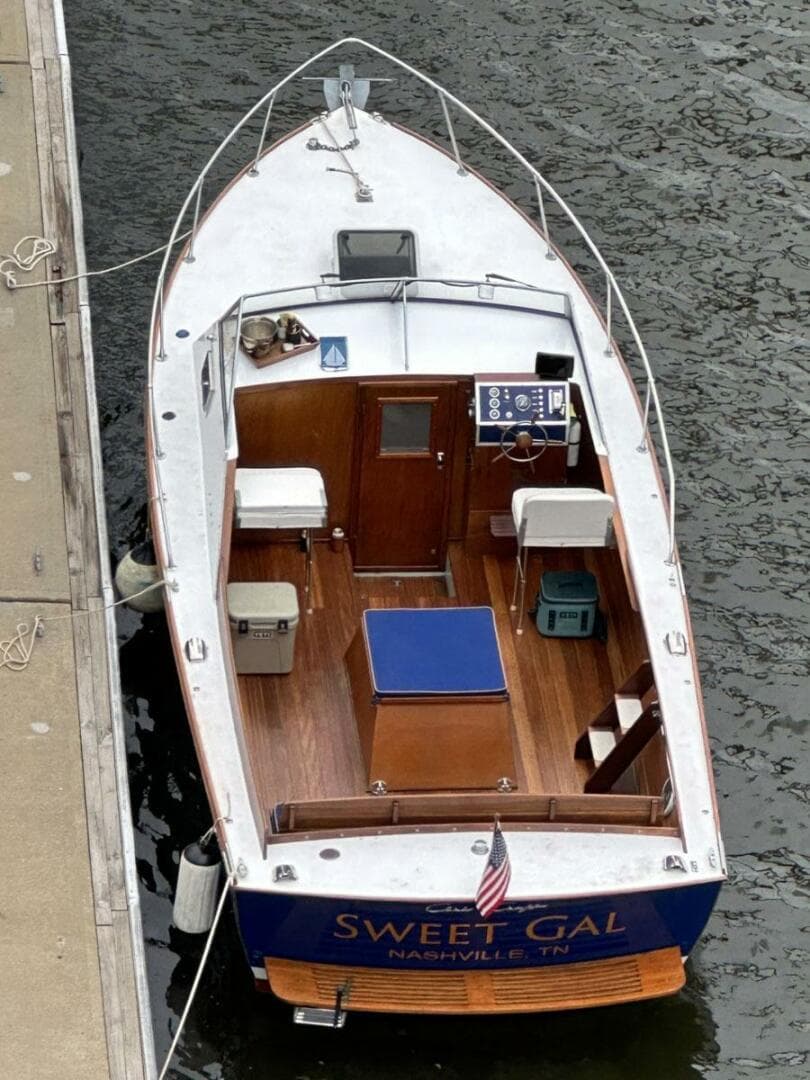 1968 Chris-Craft Cavalier Cutlass 26 — photo 4