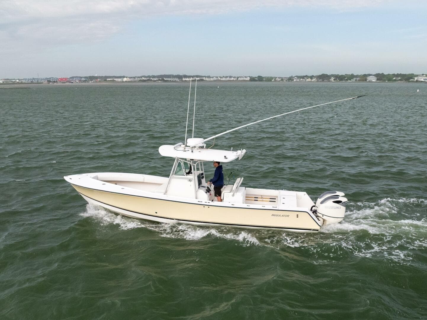 2003 Regulator — photo 1