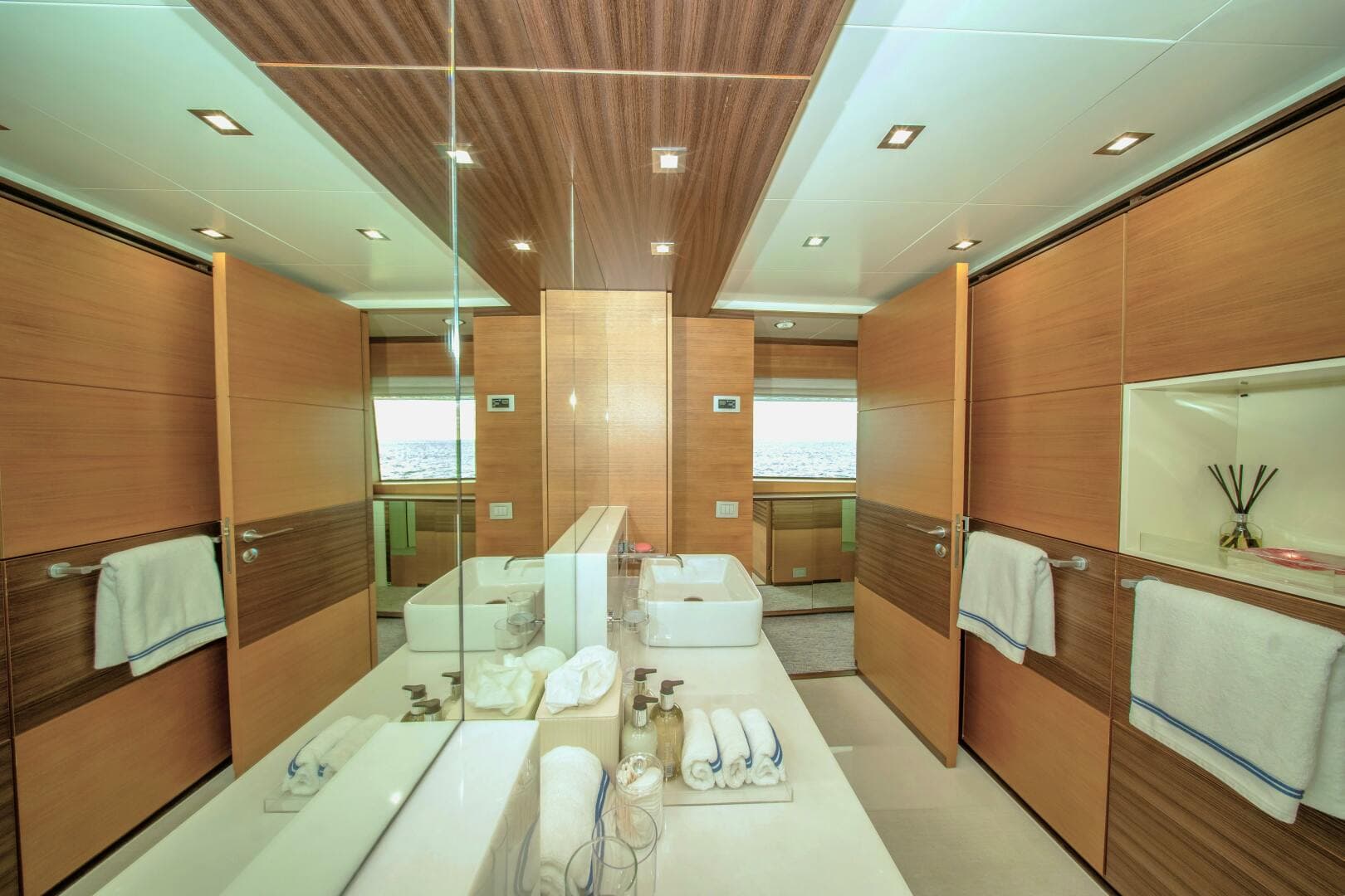 2015 Benetti Benetti Tradition Supreme 108 — photo 10
