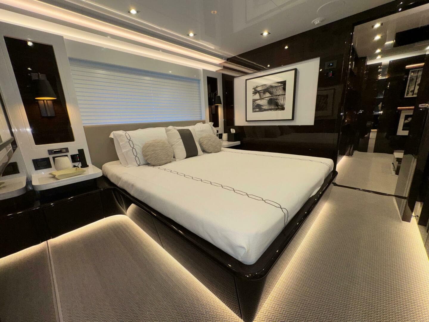 2023 Pearl 95 — photo 28